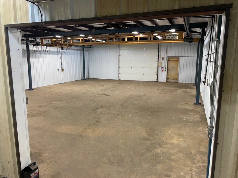 1221 Groop Rd, Springfield, OH à vendre - Photo de l’immeuble – Image 3 sur 6