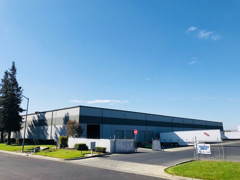 2619 Lycoming Rd, Stockton, CA à louer - Photo de l’immeuble – Image 3 sur 4