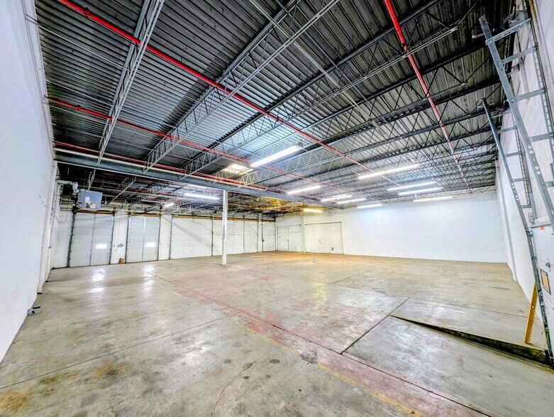 615 Montgomery St, Saint Paul, MN à louer - Photo de l’immeuble – Image 3 sur 15