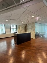 400 N Michigan Ave, Chicago, IL à louer Photo intérieure– Image 2 sur 7