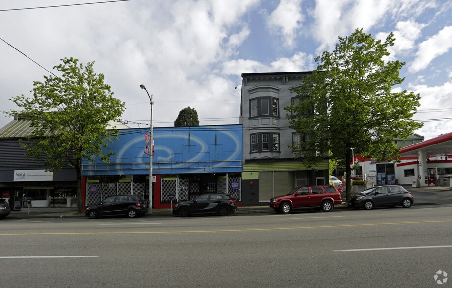 1856 W 4th Ave, Vancouver, BC à louer - Photo de l’immeuble – Image 2 sur 4