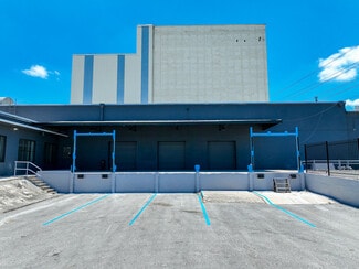 Plus de détails pour 702 San Fernando St, San Antonio, TX - Industriel/Logistique à louer