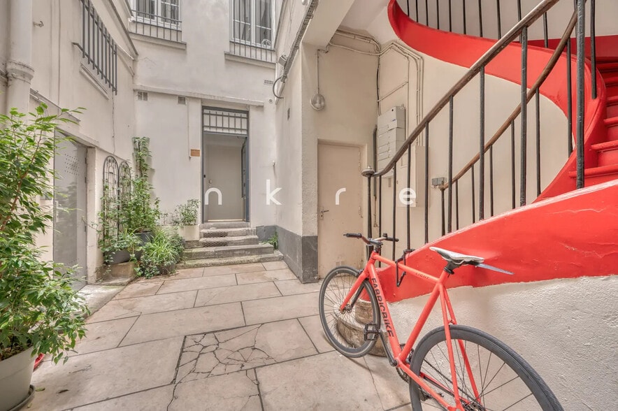 Bureau dans Paris à louer - Photo de l’immeuble – Image 2 sur 14