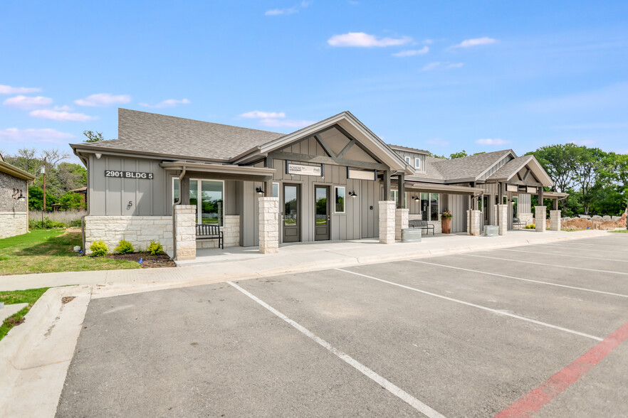 2901 Caballo Ranch Blvd, Cedar Park, TX à louer - Photo de l’immeuble – Image 2 sur 9