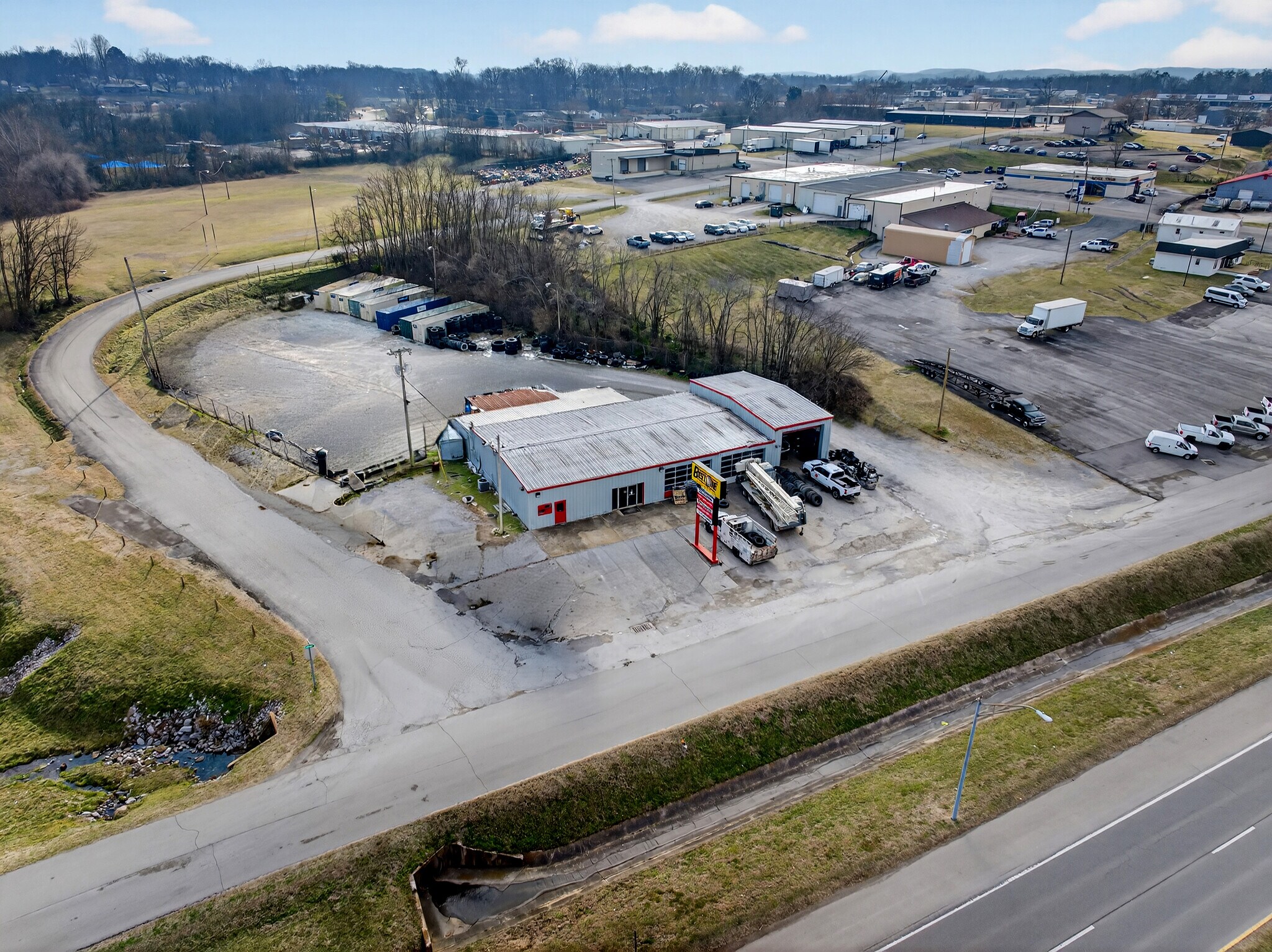 2117 Carmack Blvd, Columbia, TN à vendre Photo principale– Image 1 sur 10