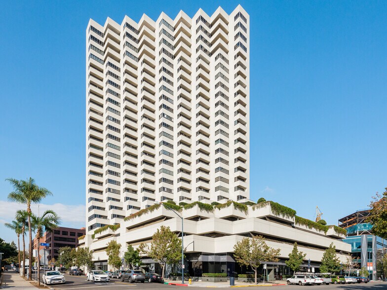 700-750 Front St, San Diego, CA à vendre - Photo de l’immeuble – Image 2 sur 5