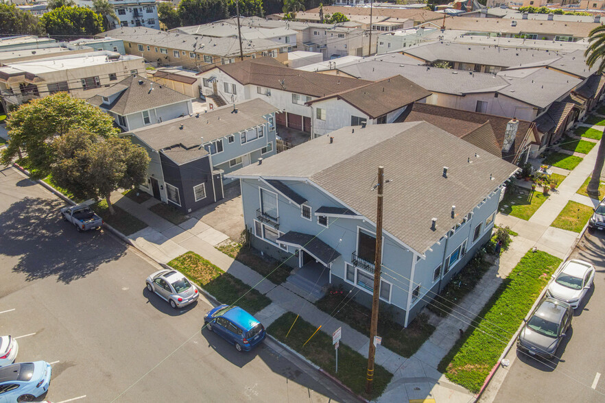 285-295 Cerritos Ave, Long Beach, CA à vendre - Photo de l’immeuble – Image 1 sur 38
