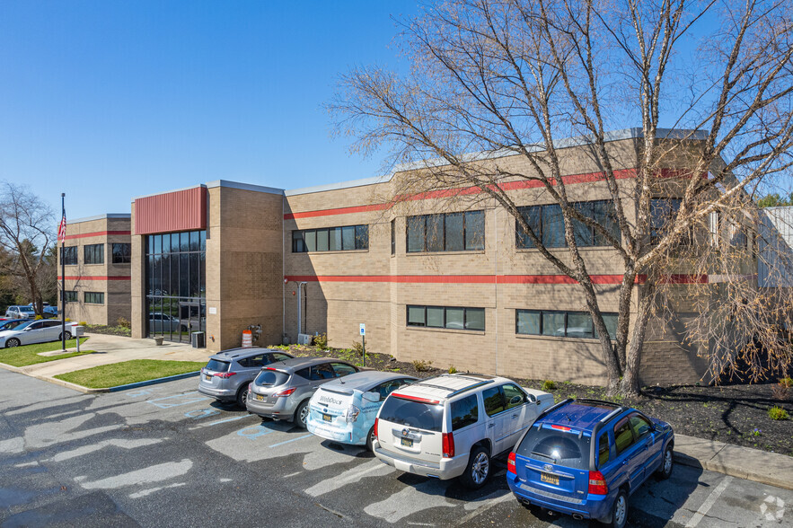 55 Lukens Dr, New Castle, DE à louer - Photo principale – Image 1 sur 5