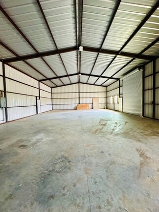 Plus de détails pour 12500 US-183 Hwy, Luling, TX - Industriel/Logistique à louer