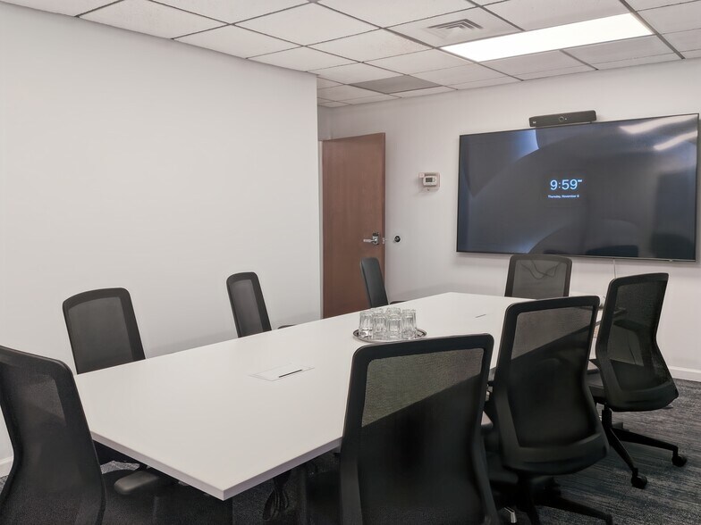 1620 Asheville Hwy, Hendersonville, NC à louer - Photo intérieure – Image 3 sur 28