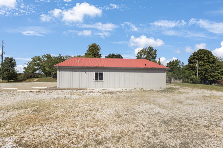 6804 S Dixie Hwy, Glendale, KY à louer - Photo intérieure – Image 3 sur 17