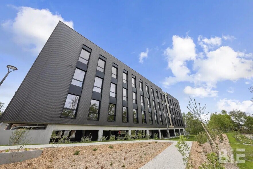 Bureau dans Mérignac à louer - Photo de l’immeuble – Image 2 sur 14