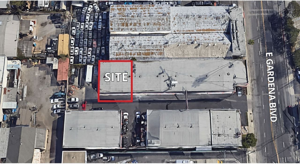 123 E Gardena Blvd, Gardena, CA à louer Photo de l’immeuble– Image 1 sur 4