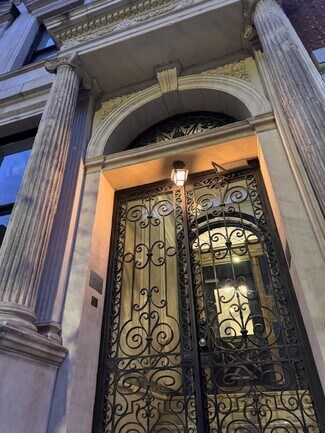 Plus de détails pour 11 E 78th St, New York, NY - Logement à vendre