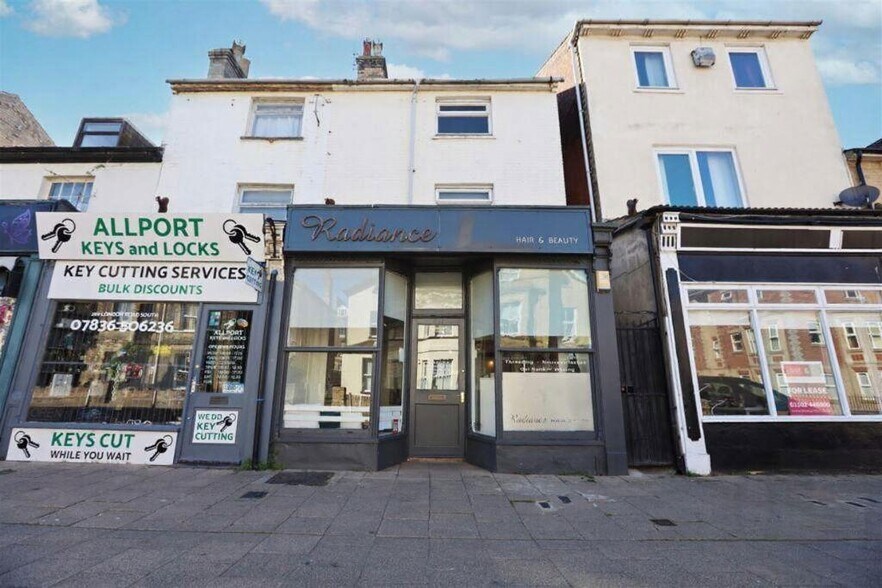 267 London Rd S, Lowestoft à vendre - Photo principale – Image 1 sur 11