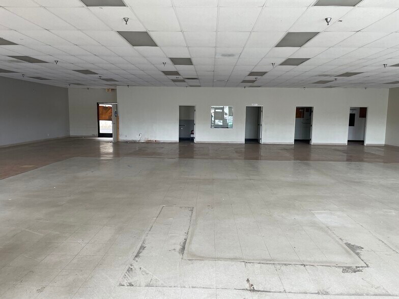 264-270 N El Camino Real, Encinitas, CA à louer - Photo intérieure – Image 3 sur 30