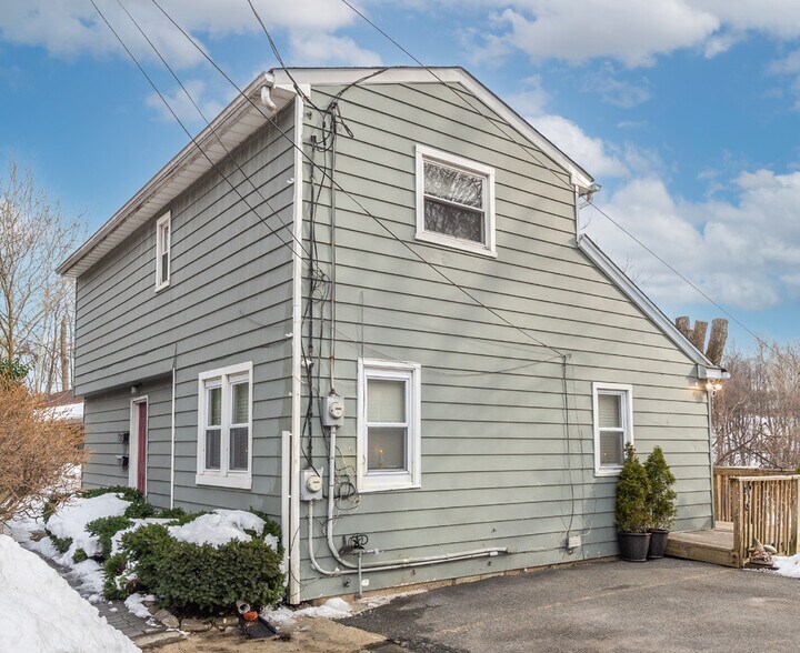 217-219 Hamburg Tpke, Bloomingdale, NJ à vendre - Photo de l’immeuble – Image 2 sur 5