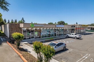 1018 Douglas Blvd, Roseville, CA à louer Photo de l’immeuble– Image 1 sur 1