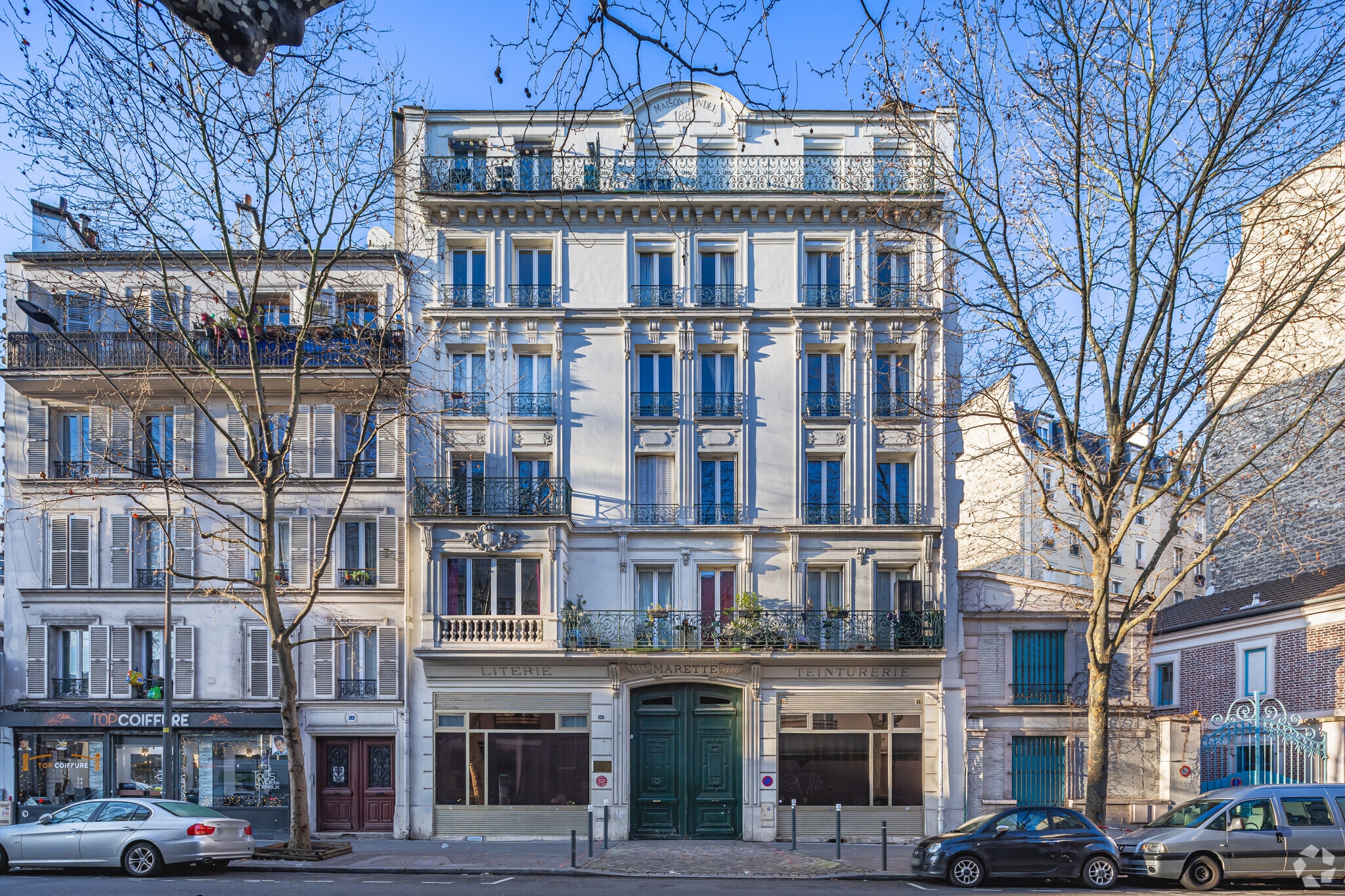 Bureau dans Saint-Ouen à louer Photo principale– Image 1 sur 3