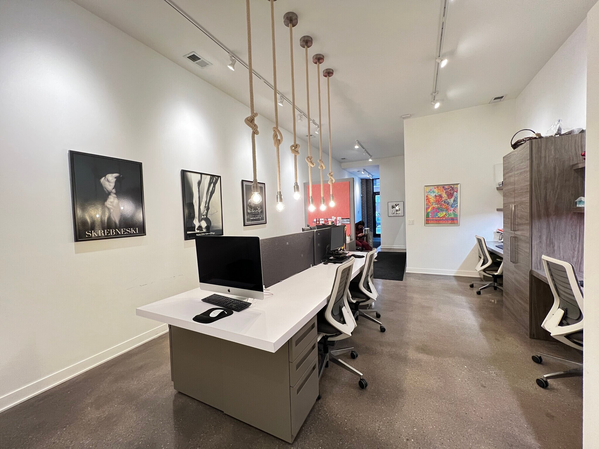 1419 W Belmont Ave, Chicago, IL à vendre Photo principale– Image 1 sur 45