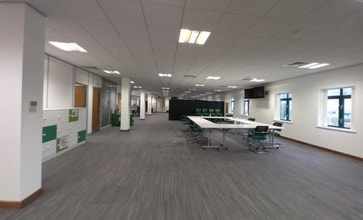 Salts Mill Rd, Shipley à louer Photo intérieure– Image 2 sur 2