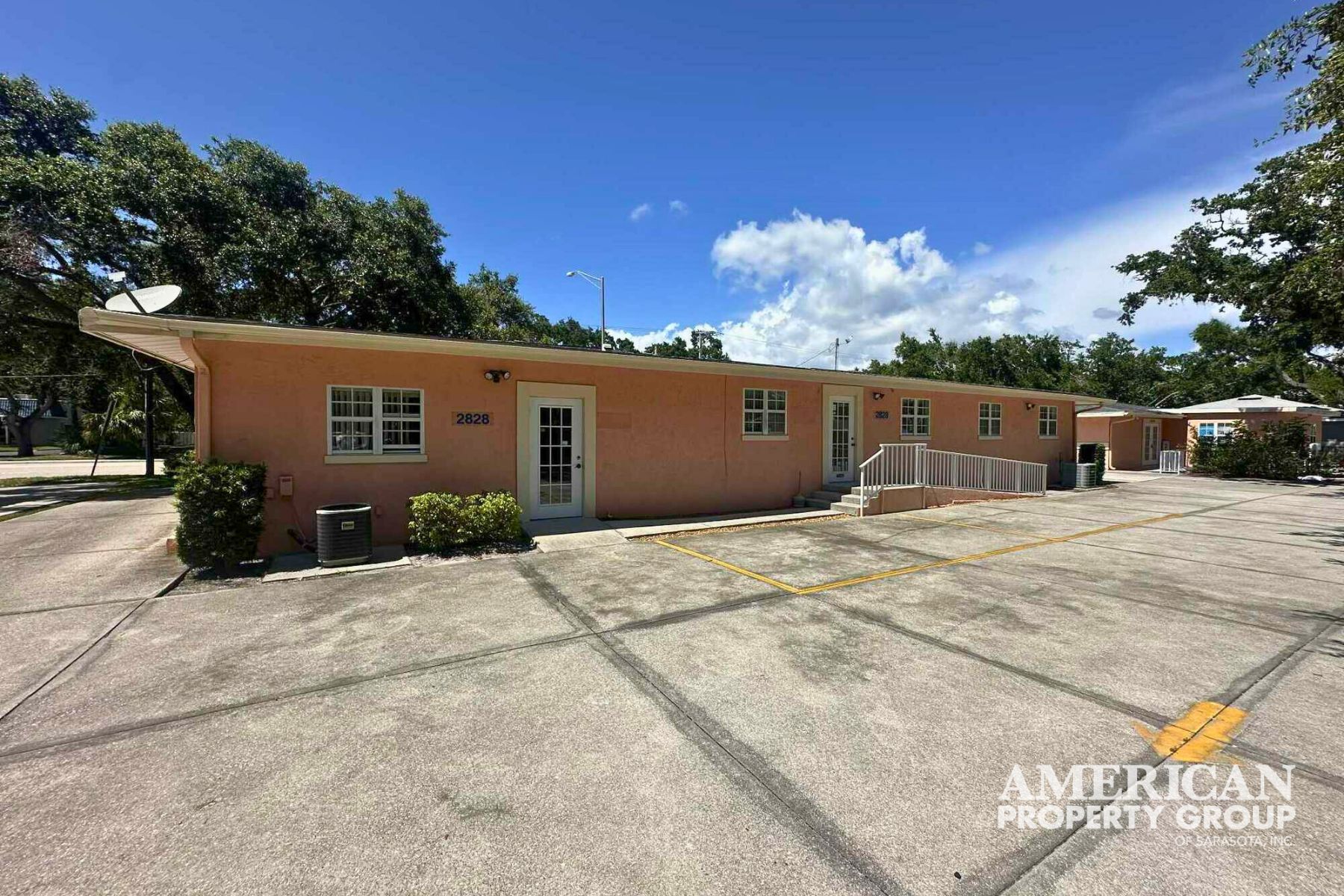 2840 Proctor Rd, Sarasota, FL à louer Photo intérieure– Image 1 sur 8