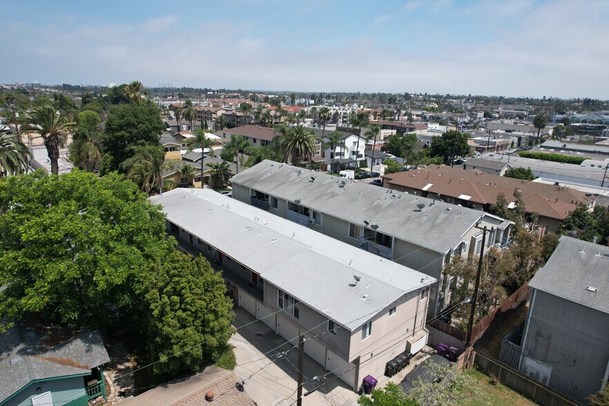 1445 Coronado Ave, Long Beach, CA à vendre - Photo de l’immeuble – Image 3 sur 5