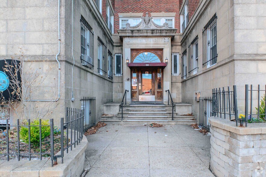 36 College Ave, Somerville, MA à vendre - Photo de l’immeuble – Image 3 sur 5