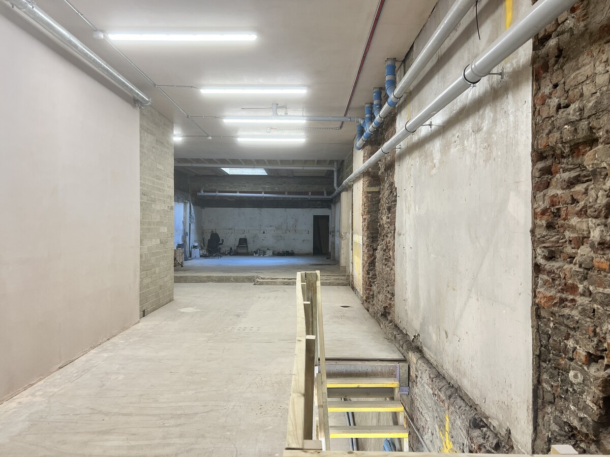 37 Grays Inn Rd, Londres, LND WC1X 8PQ - Lot 37 -  - Photo intérieure - Image 1 of 11