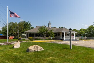 Plus de détails pour 11 Farmington Rd, Rochester, NH - Local commercial à vendre