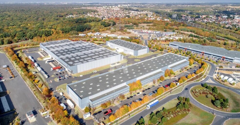 Industriel/Logistique dans Combs-la-Ville à louer - Aérien – Image 1 sur 5