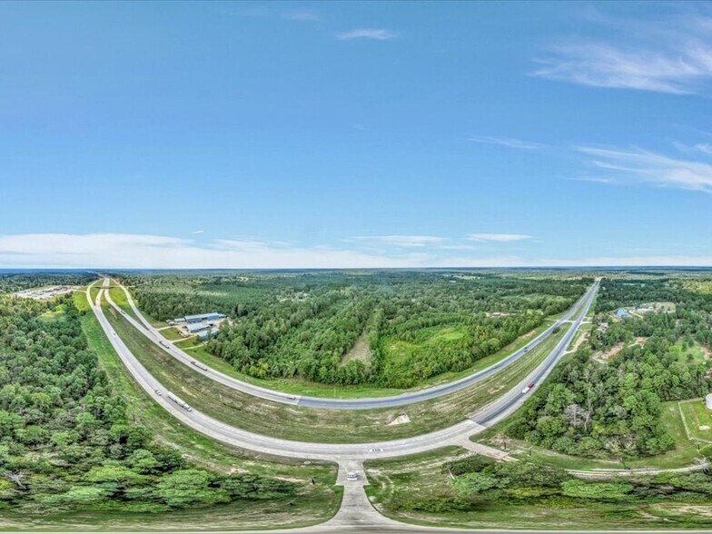R17051 Hwy 59 North, Lufkin, TX à vendre - Photo de l’immeuble – Image 2 sur 23