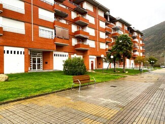 Plus de détails pour Local commercial à vendre