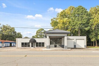 Plus de détails pour 101 Doctor Donnie H Jones Jr Blvd W, Princeton, NC - Local commercial à vendre