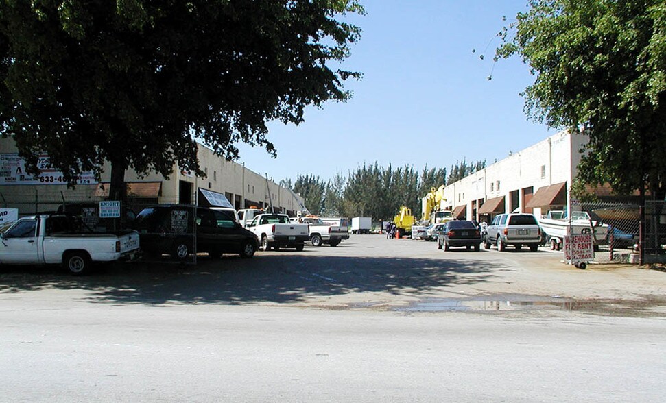 3700 NW South River Dr, Miami, FL à louer - Autre – Image 3 sur 9