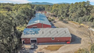 Plus de détails pour 15-45 Ocallaghan Ln, Red Hook, NY - Industriel/Logistique à louer