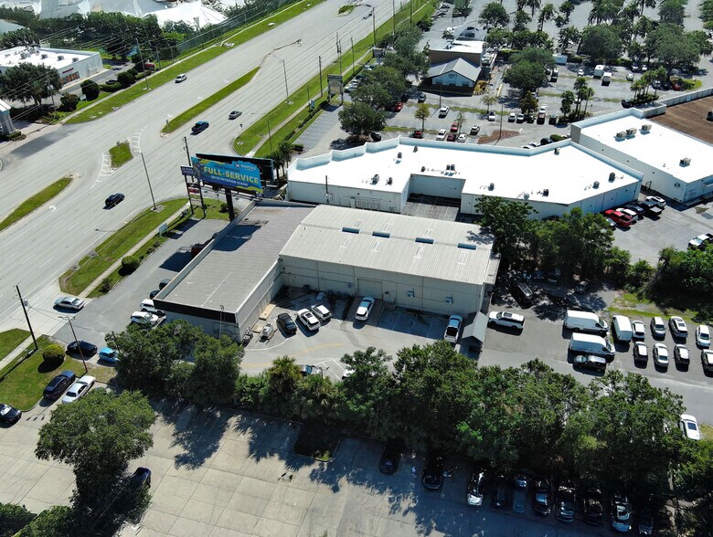 2190 E Semoran Blvd, Apopka, FL à louer - Aérien – Image 2 sur 22