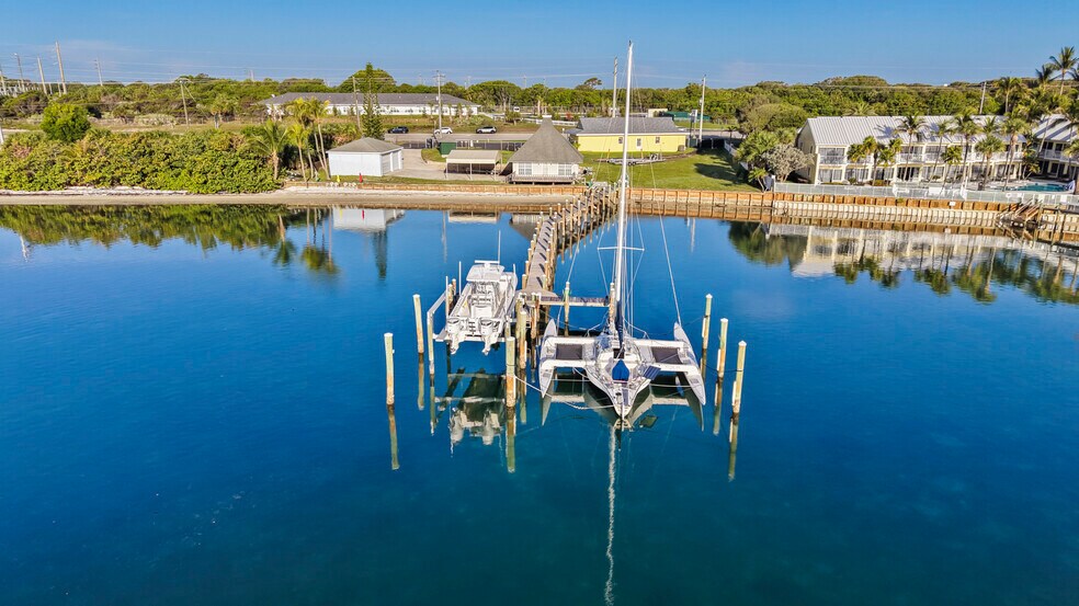 18947 SE Federal Hwy, Jupiter, FL à vendre - Photo de l’immeuble – Image 3 sur 15