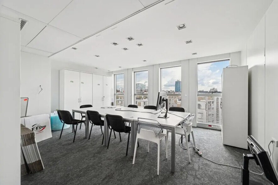 13 Ter Boulevard Berthier, Paris à louer - Photo de l’immeuble – Image 3 sur 9