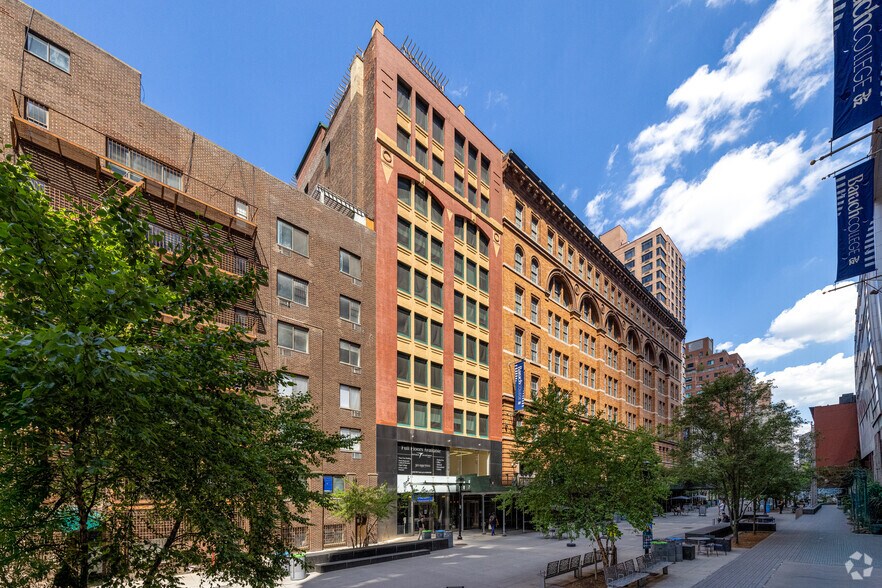 137 E 25th St, New York, NY à louer - Photo de l’immeuble – Image 1 sur 9