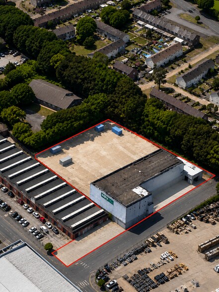 Gavam Street Bursledon Road, Southampton à louer - Photo principale – Image 1 sur 4