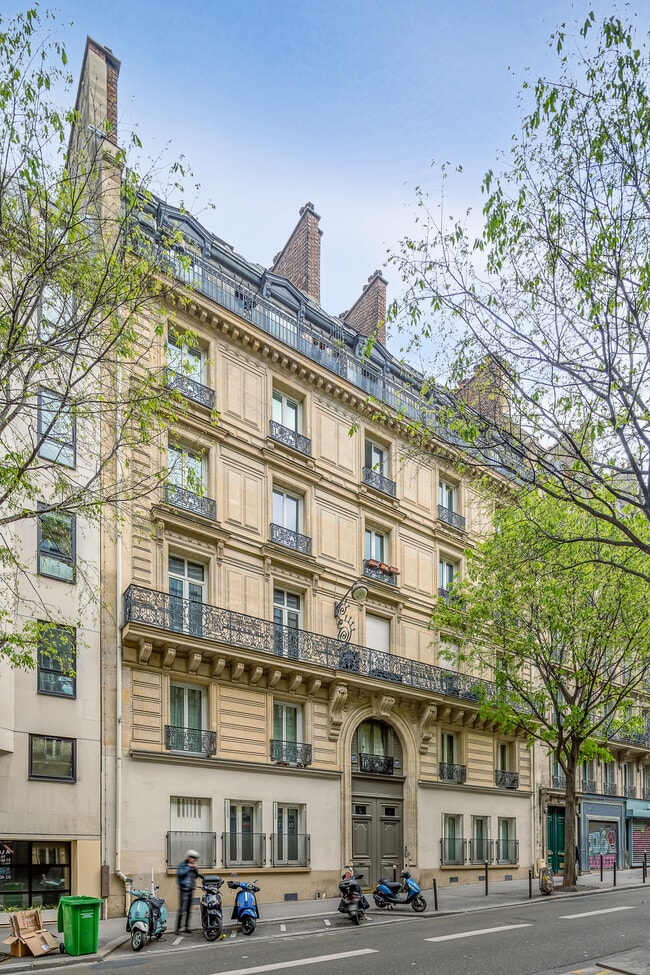 Plus de détails pour 27 Rue De Maubeuge, Paris - Bureau à louer