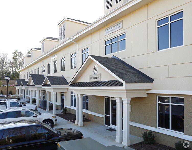 100 Parkway Office Ct, Cary, NC à vendre - Photo de l’immeuble – Image 3 sur 34