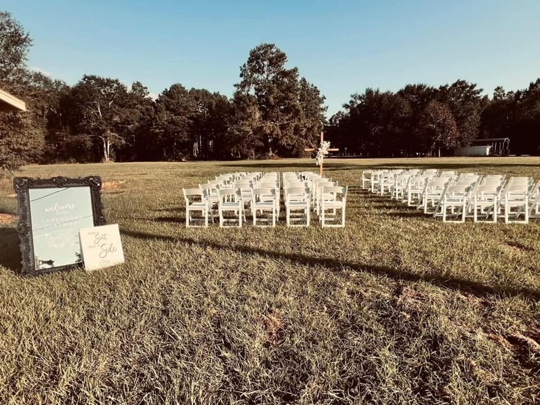 1100 Old Highway 90 E, Vidor, TX à louer - Photo de l’immeuble – Image 3 sur 8