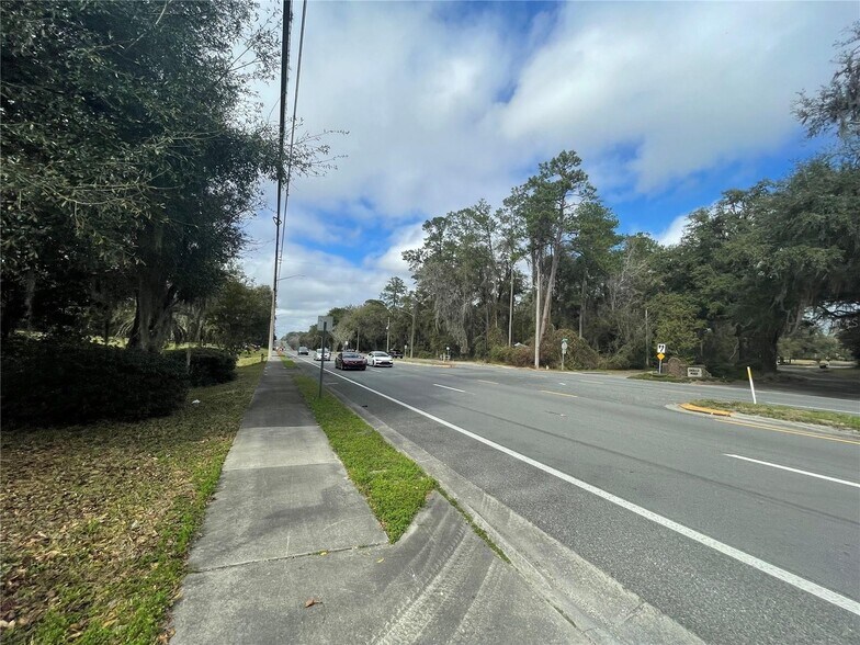 3726 67th, Gainesville, FL à vendre - Photo de l’immeuble – Image 2 sur 14