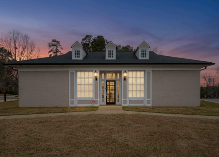 2117 Guess Rd, Durham, NC à vendre - Photo principale – Image 1 sur 11