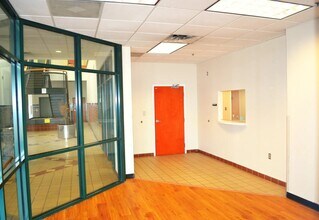 1606 Hull St, Richmond, VA à louer Photo intérieure– Image 2 sur 5