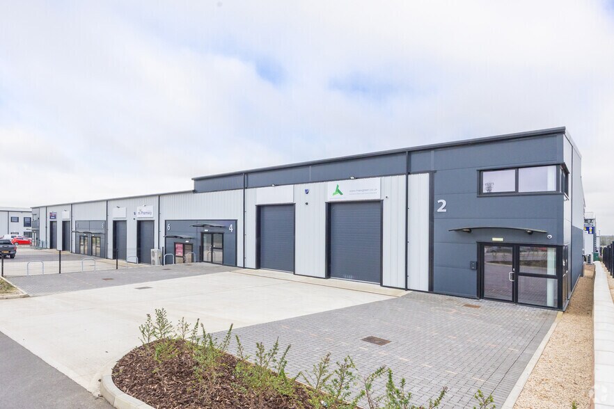 4 Trent Way, Yaxley à louer - Photo de l’immeuble – Image 2 sur 12