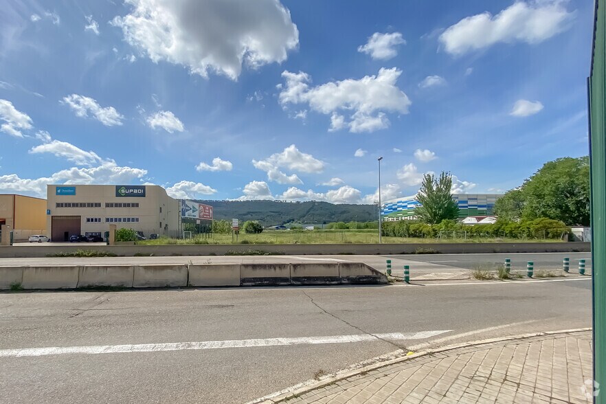 Avenida Madrid, 31, Alcalá de Henares, Madrid à louer - Photo de l’immeuble – Image 3 sur 3