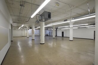 2155 E 7th St, Los Angeles, CA à louer Photo intérieure– Image 1 sur 9